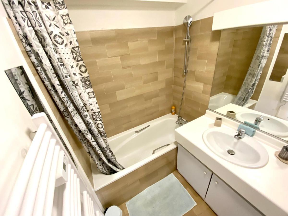 CANNES-PASSY - TRÈS BEAU STUDIO POUR 4 PERS - PISCINE DANS RÉSIDENCE - PARKING PRIVé - JARDIN Exterior foto